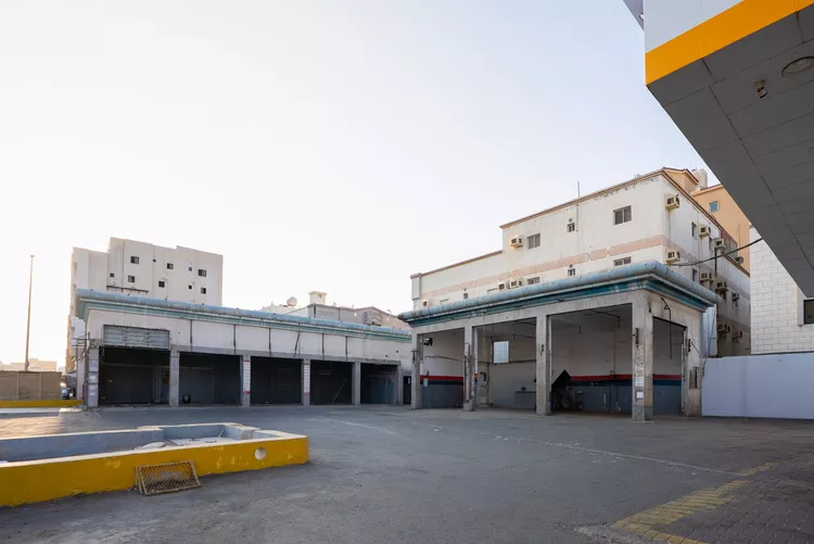Station for sale in Jeddah Al Marwah 7