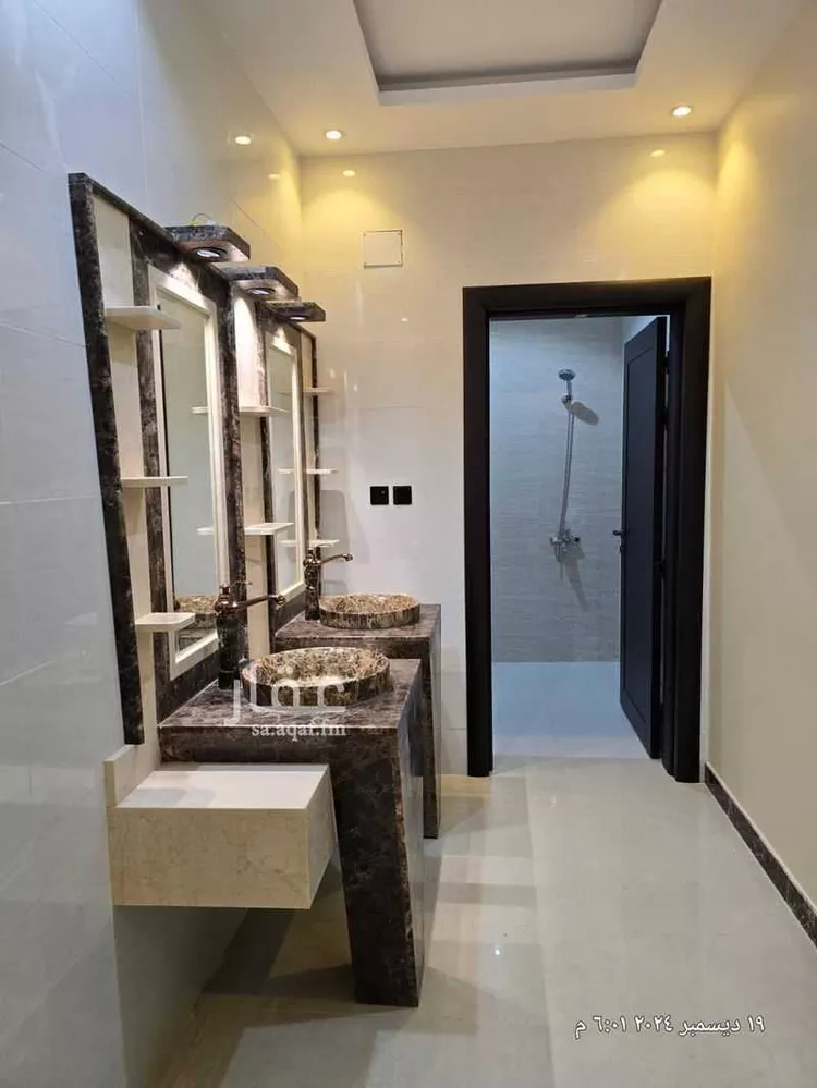 فيلا للبيع في شارع قيس ابن غنيم, حي الاناهي, مدينة المدينة المنورة, منطقة المدينة المنورة صورة 3