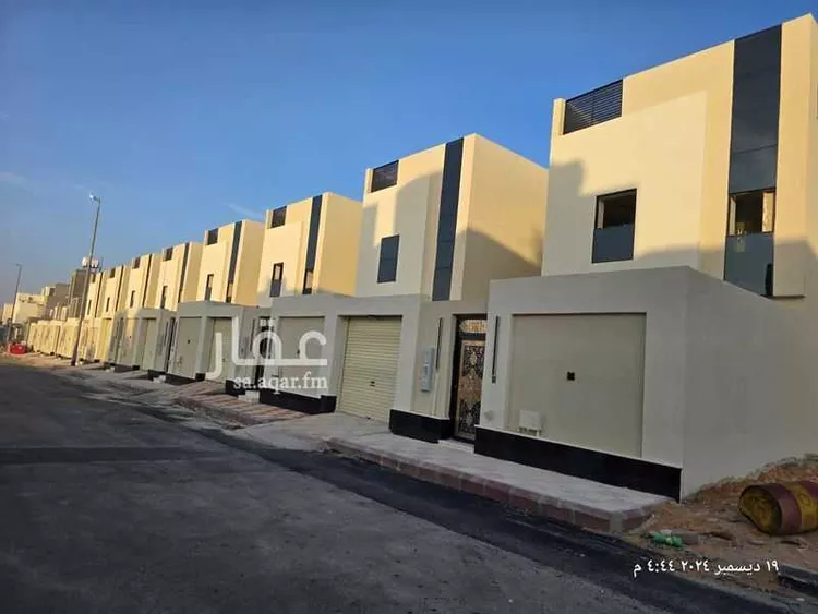 فيلا للبيع في شارع قيس ابن غنيم, حي الاناهي, مدينة المدينة المنورة, منطقة المدينة المنورة صورة 4