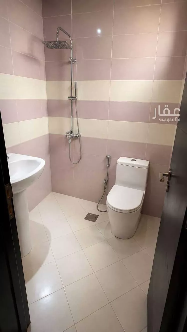 شقة للبيع في شارع وادي الشوكة, حي قرطبة, مدينة الرياض, منطقة الرياض 14