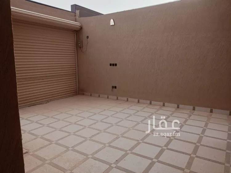 دور للبيع في شارع محمد بن شقران, حي طويق, مدينة الرياض, منطقة الرياض صورة 3
