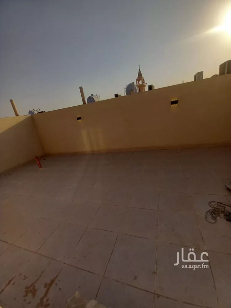 دور للبيع في شارع علي بن موفق, حي السويدي الغربي, مدينة الرياض, منطقة الرياض صورة 2