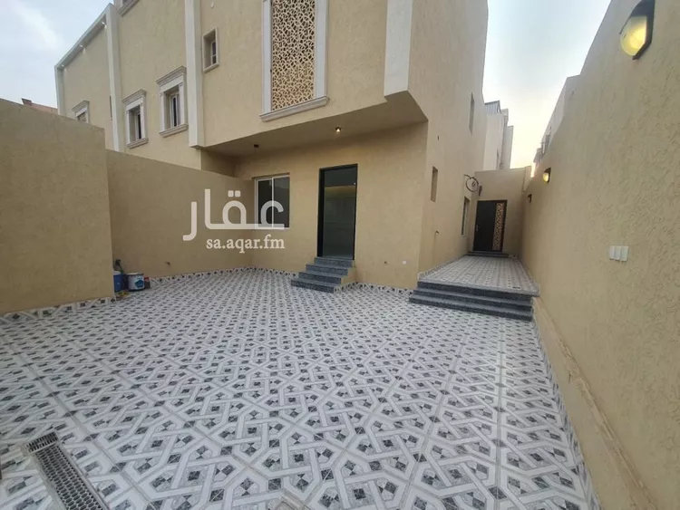 دور للبيع في شارع غمرة, حي سلطانة, مدينة الرياض, منطقة الرياض صورة 2