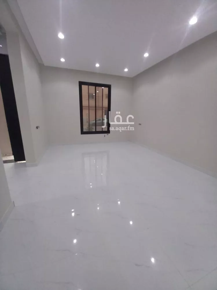 فيلا للبيع في شارع الطائف , حي ظهرة لبن, مدينة الرياض, منطقة الرياض صورة 3
