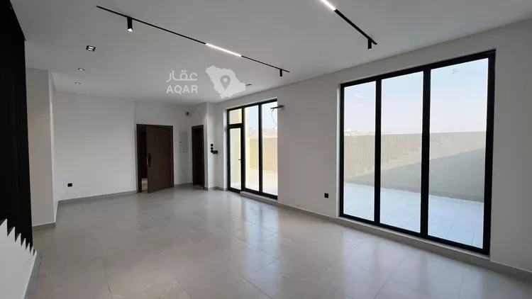 شقة للبيع في شارع حبيب بن عبد شمس بن المغيره, حي الشوقية, مدينة مكة المكرمة, منطقة مكة المكرمة