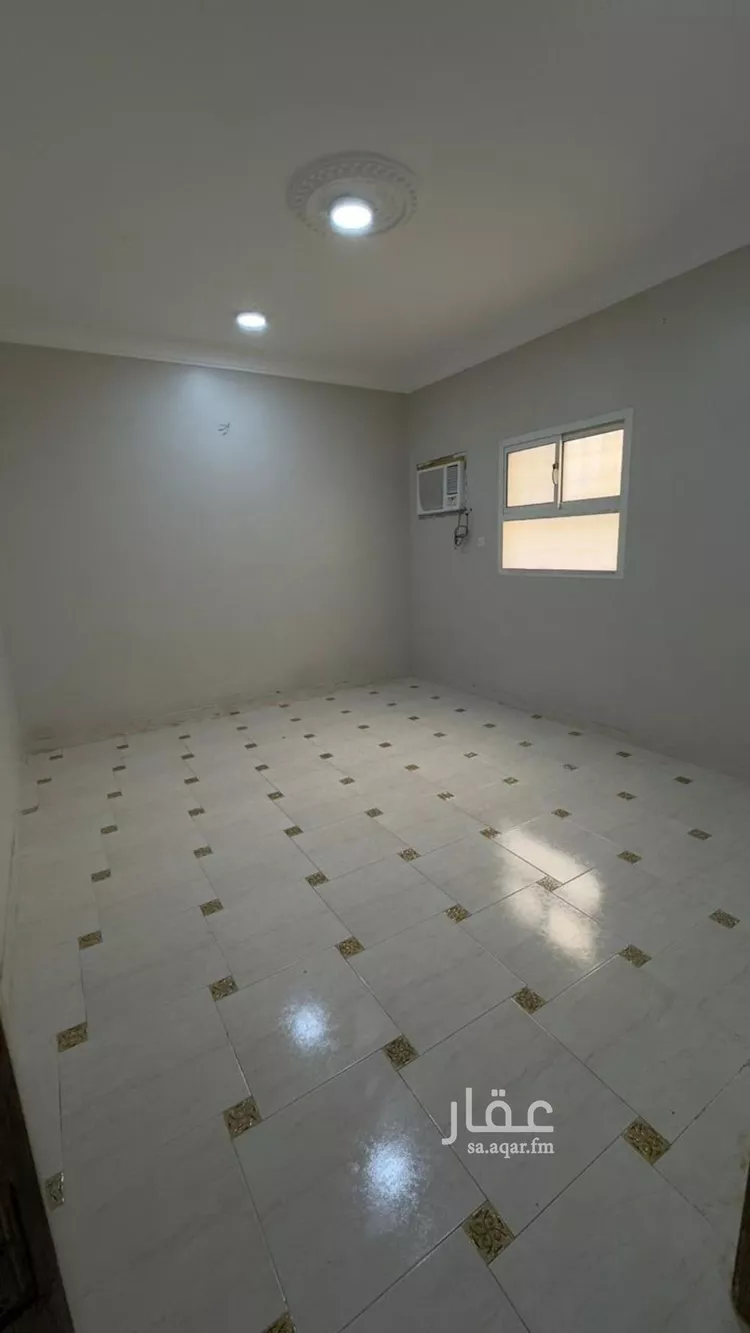 شقة للإيجار في شارع ينبع, حي ظهرة لبن, مدينة الرياض, منطقة الرياض