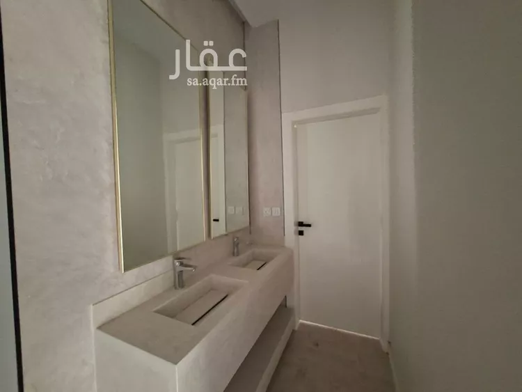 دور للبيع في شارع محمد بن سليمان الحمدان, حي سلطانة, مدينة الرياض, منطقة الرياض صورة 5