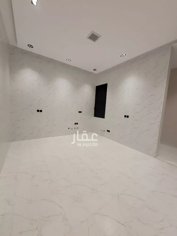 دور للبيع في شارع رافع ابن مالك, حي نوارة, مدينة المزاحميه, منطقة الرياض صورة 5