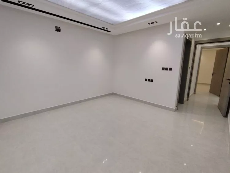 دور للبيع في شارع الإمام مسلم, حي بدر, مدينة الرياض, منطقة الرياض صورة 4
