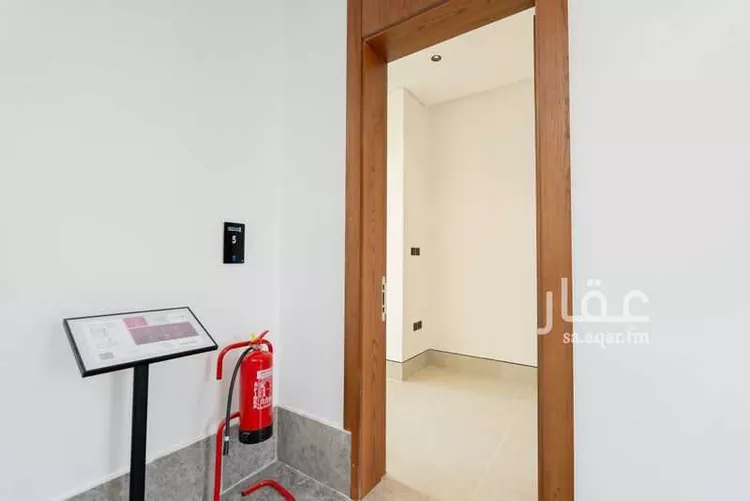 شقة للبيع في شارع علي الظاهري, حي العارض, مدينة الرياض, منطقة الرياض صورة 2