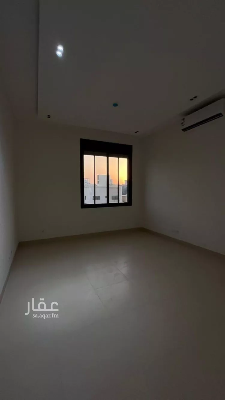 فيلا للبيع في شارع شهيد الدين ثم الوطن هشام سعد ناصر جميعه, حي المهدية, مدينة الرياض, منطقة الرياض صورة 2