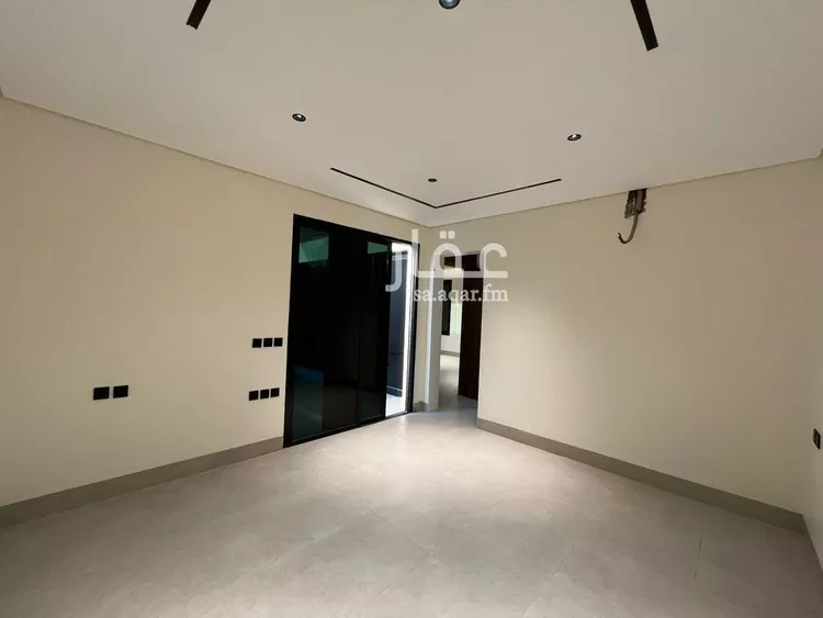 فيلا للبيع في شارع أبي الحسن الأسفرائيني, حي المهدية, مدينة الرياض, منطقة الرياض صورة 5