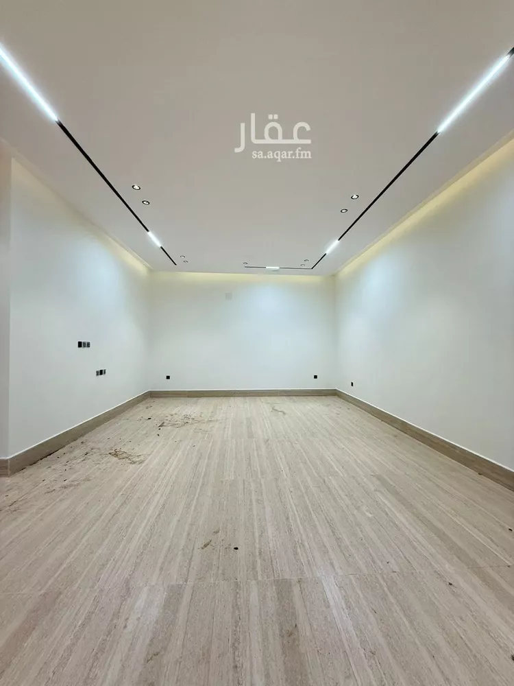 فيلا للبيع في شارع أبي الشيخ الأصبهاني, حي المهدية, مدينة الرياض, منطقة الرياض 19