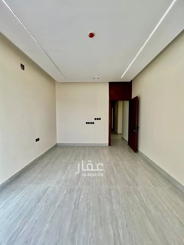 شقة للبيع في شارع عبدالرزاق السنهوري, حي المهدية, مدينة الرياض, منطقة الرياض صورة 2