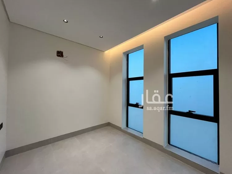 فيلا للبيع في شارع أبي الحسن الأسفرائيني, حي المهدية, مدينة الرياض, منطقة الرياض 24