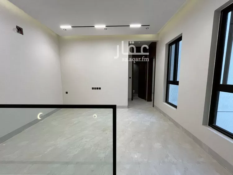 فيلا للبيع في شارع أبي الحسن الأسفرائيني, حي المهدية, مدينة الرياض, منطقة الرياض 12