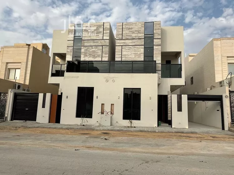 فيلا للبيع في شارع عبدالله بن نصبان, حي المهدية, مدينة الرياض, منطقة الرياض صورة 3