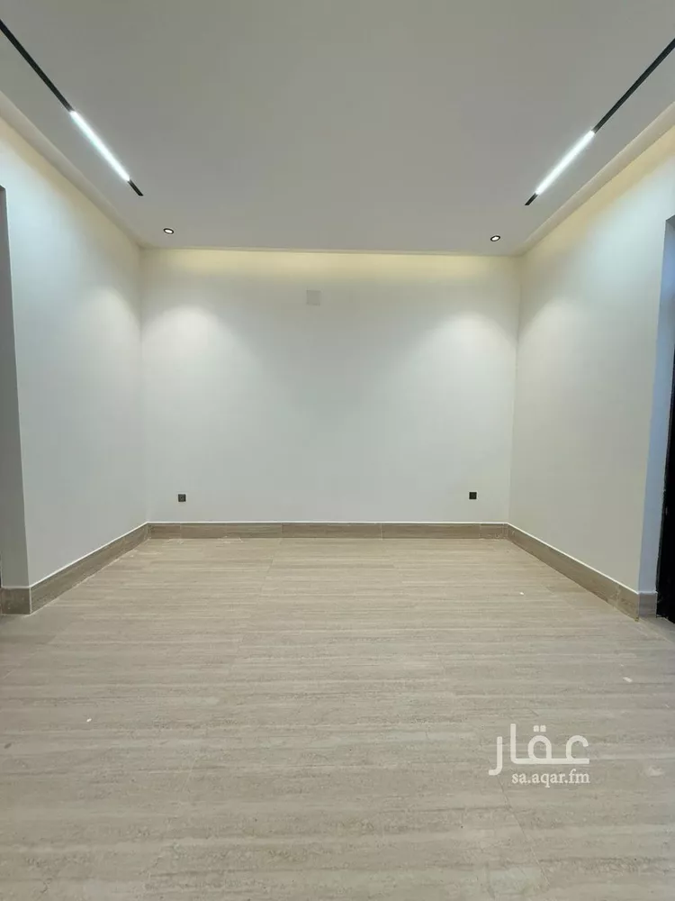 فيلا للبيع في شارع أبي الشيخ الأصبهاني, حي المهدية, مدينة الرياض, منطقة الرياض 22
