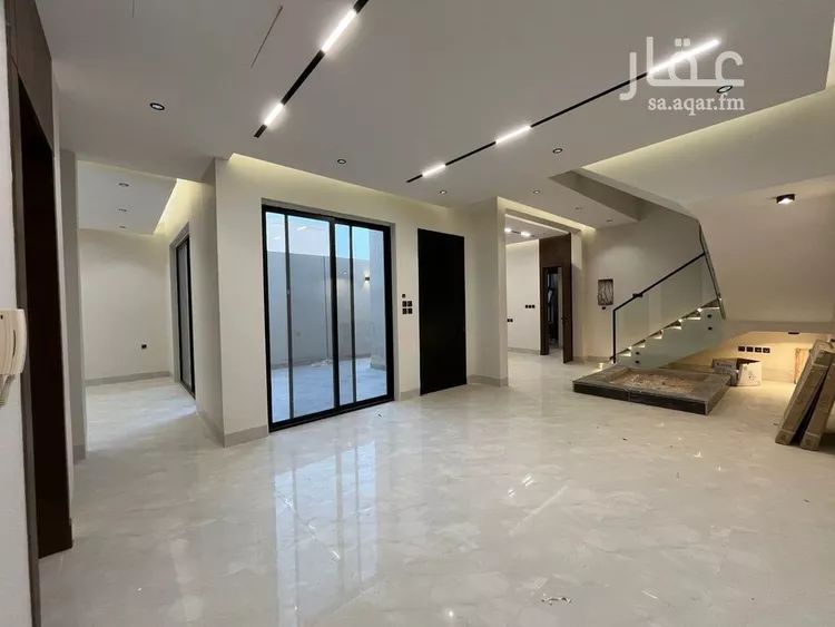 فيلا للبيع في شارع أبي الحسن الأسفرائيني, حي المهدية, مدينة الرياض, منطقة الرياض صورة 4