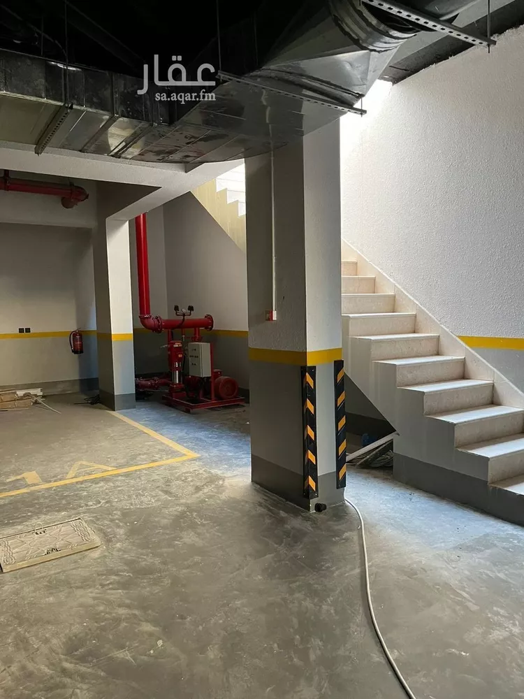 شقة للبيع في شارع عبدالعزيز بن إسماعيل, حي المهدية, مدينة الرياض, منطقة الرياض صورة 3