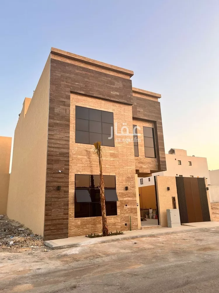 فيلا للبيع في شارع إبراهيم بن علي بن علوي, حي المهدية, مدينة الرياض, منطقة الرياض صورة 2