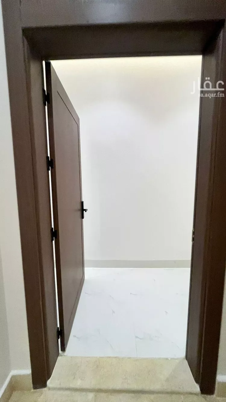 شقة للبيع في شارع محمد الغساني, حي المهدية, مدينة الرياض, منطقة الرياض صورة 3