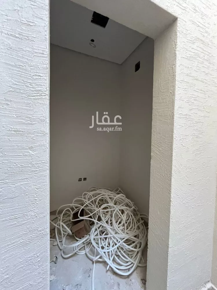 فيلا للبيع في شارع مليح بن طريف, حي المهدية, مدينة الرياض, منطقة الرياض 15