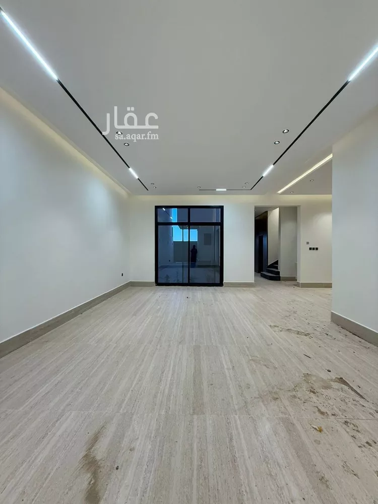 فيلا للبيع في شارع أبي الشيخ الأصبهاني, حي المهدية, مدينة الرياض, منطقة الرياض 13