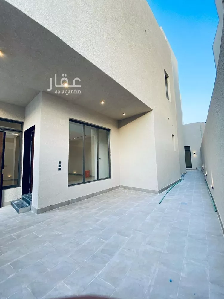 فيلا للبيع في شارع صالح الصليمي, حي المهدية, مدينة الرياض, منطقة الرياض صورة 5