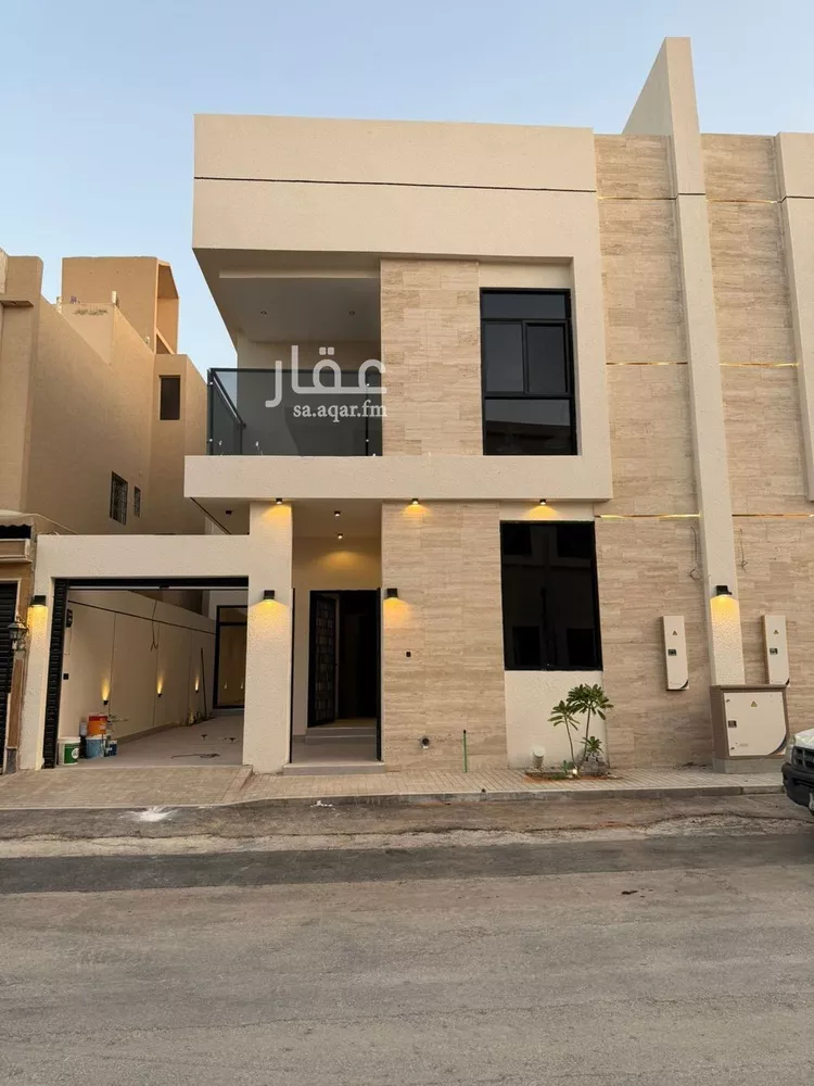 فيلا للبيع في شارع بهاء الدين زهير, حي المهدية, مدينة الرياض, منطقة الرياض صورة 2
