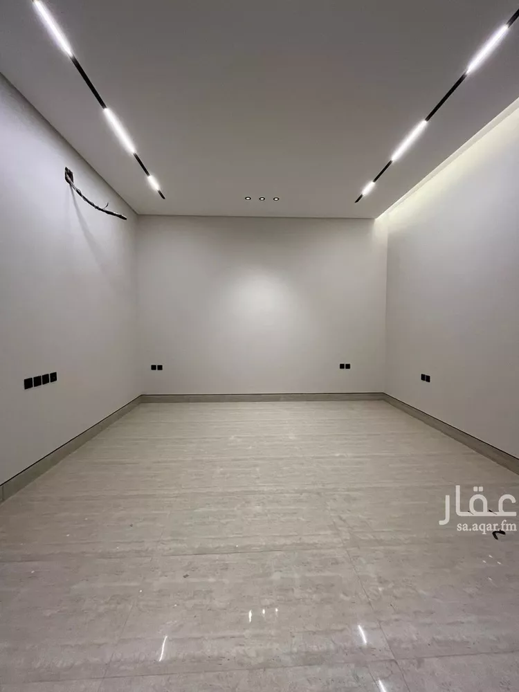 Villa for Sale in Riyadh Al Mahdiyah 11