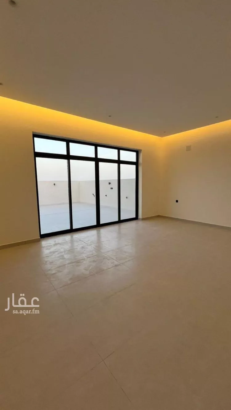 فيلا للبيع في شارع سبط العلاء, حي المهدية, مدينة الرياض, منطقة الرياض صورة 5