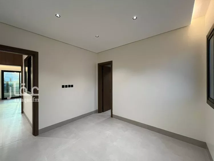 فيلا للبيع في شارع أبي الحسن الأسفرائيني, حي المهدية, مدينة الرياض, منطقة الرياض 13