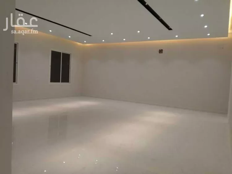 فيلا للبيع في شارع الملك خالد ابن عبدالعزيز سعود, حي عقرباء, مدينة الجبيلة, منطقة الرياض صورة 2