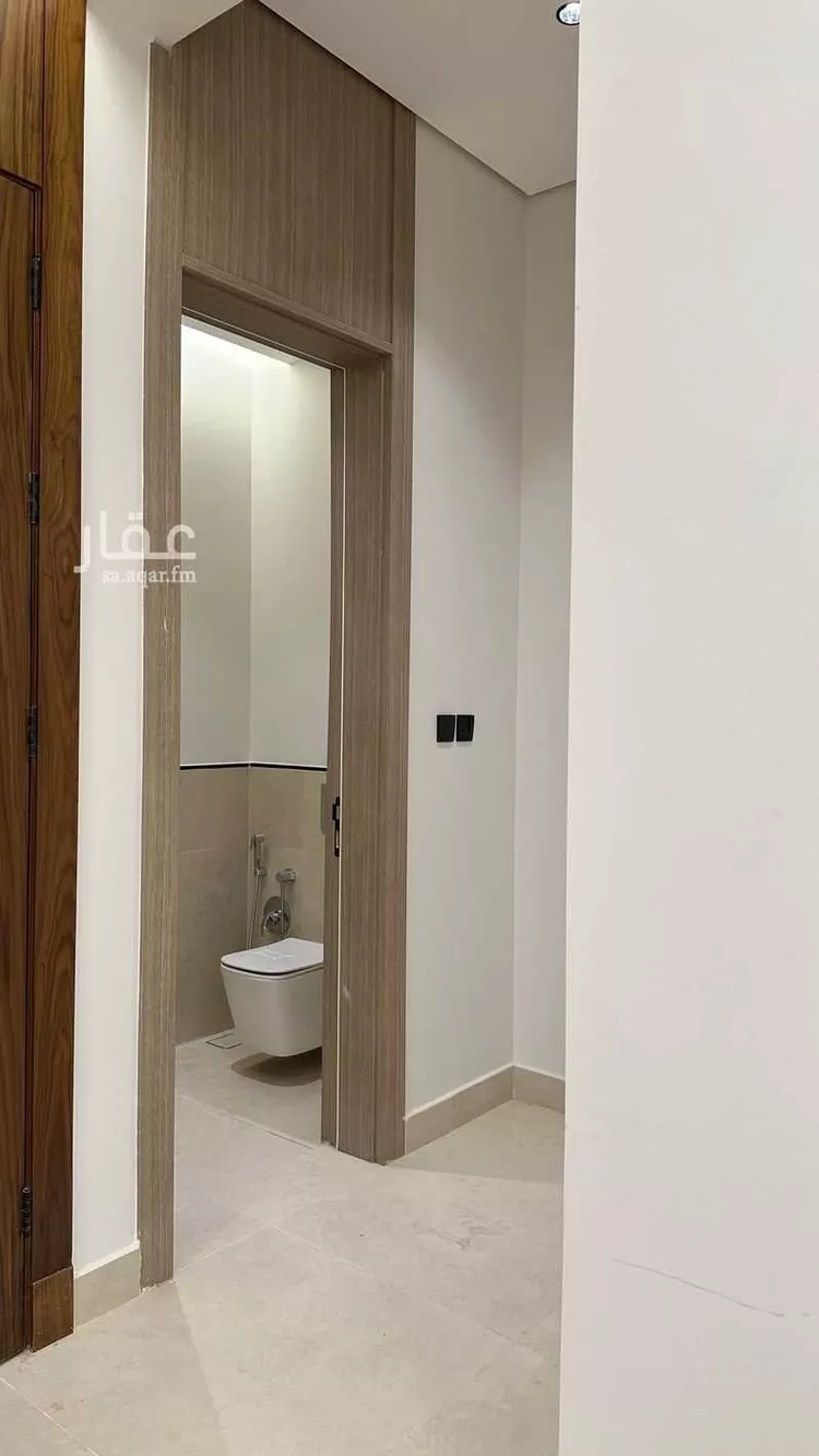 دور للبيع في شارع رقم 11, حي الندى, مدينة الرياض, منطقة الرياض صورة 5