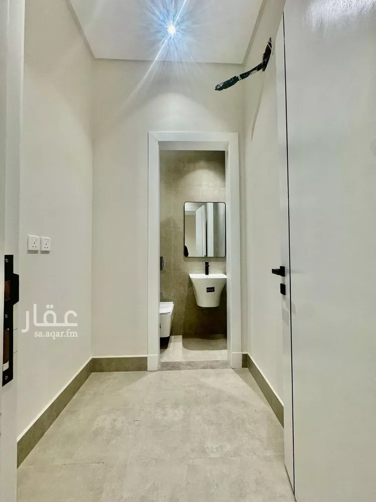 دور للبيع في شارع عثمان بن عفان, حي النرجس, مدينة الرياض, منطقة الرياض صورة 4