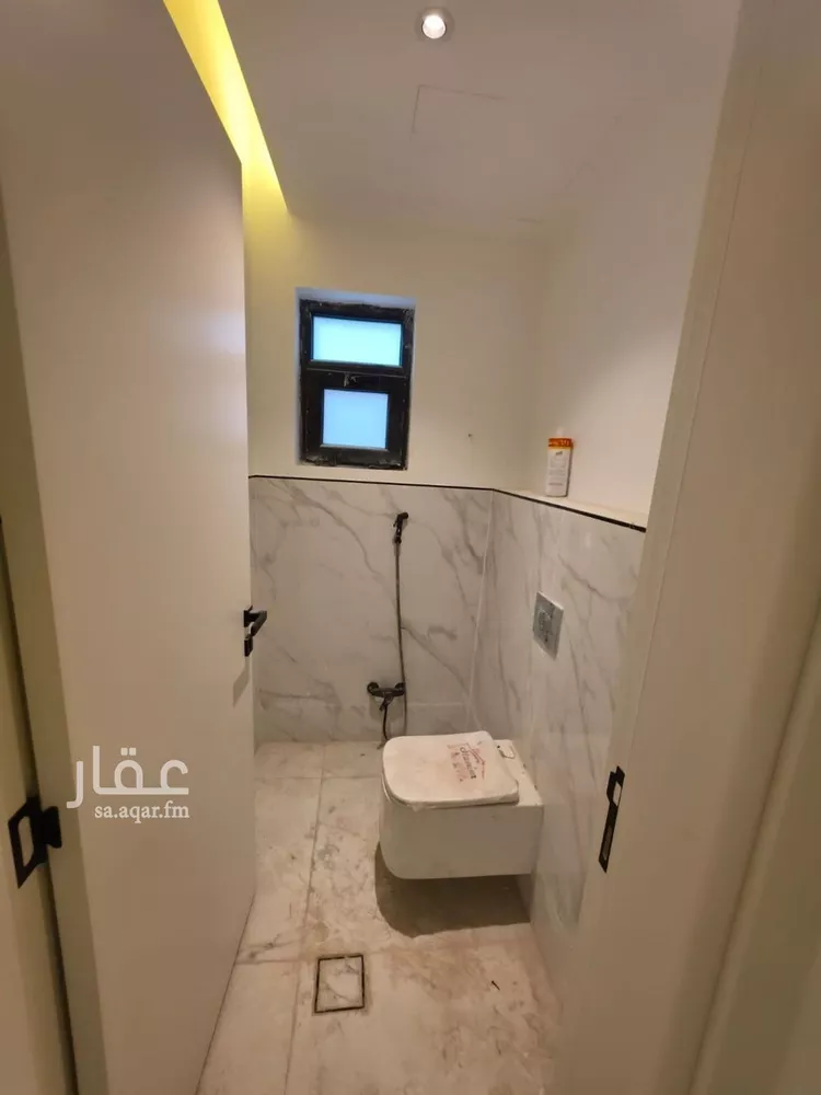 Villa for Sale in Riyadh Al Arid 12