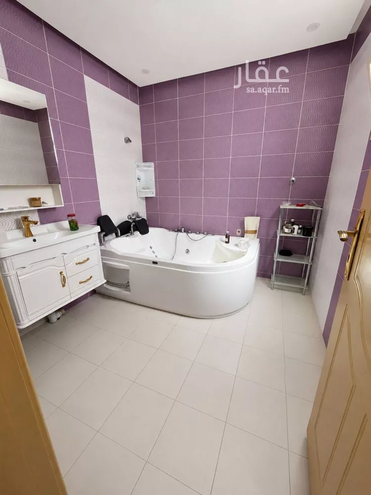فيلا للإيجار في شارع أبان بن يزيد, حي النرجس, مدينة الرياض, منطقة الرياض صورة 2