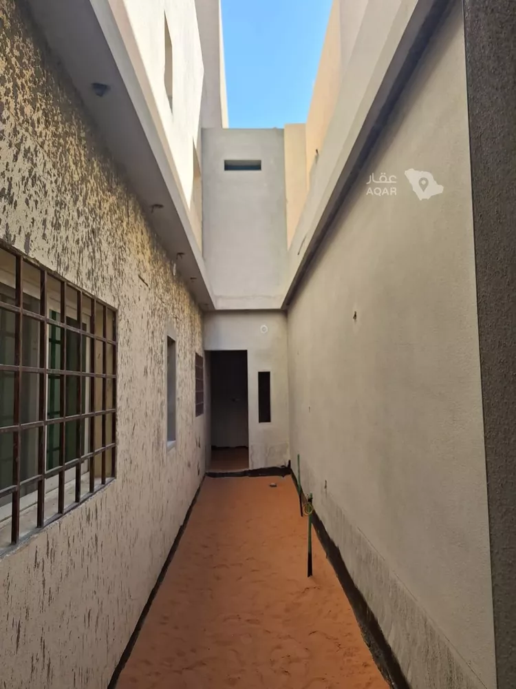 Villa for Sale in Riyadh Al Yasmin 3