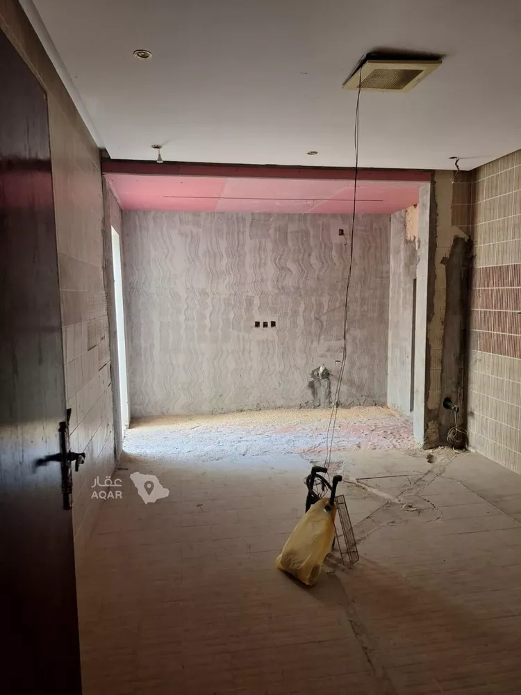 Villa for Sale in Riyadh Al Yasmin 7