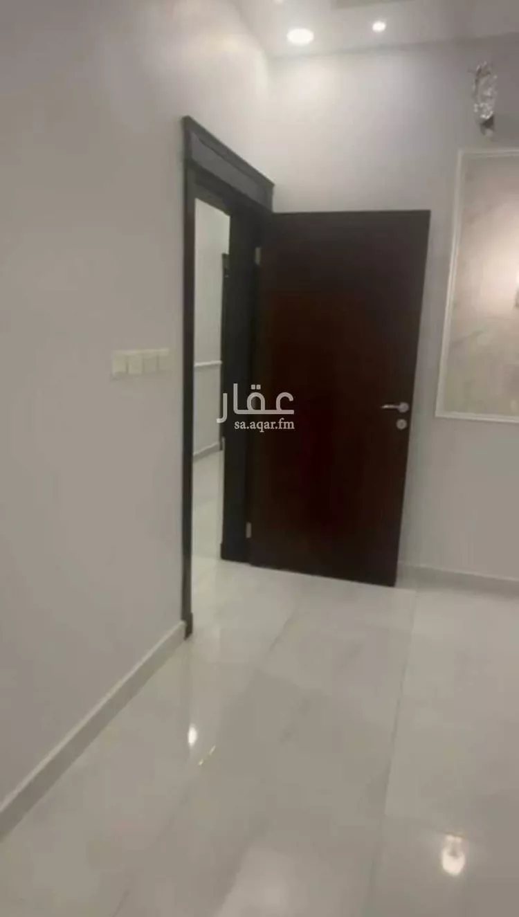 شقة للإيجار في شارع احمد بن عيسي الغماري, حي الصواري, مدينة جدة, منطقة مكة المكرمة صورة 3