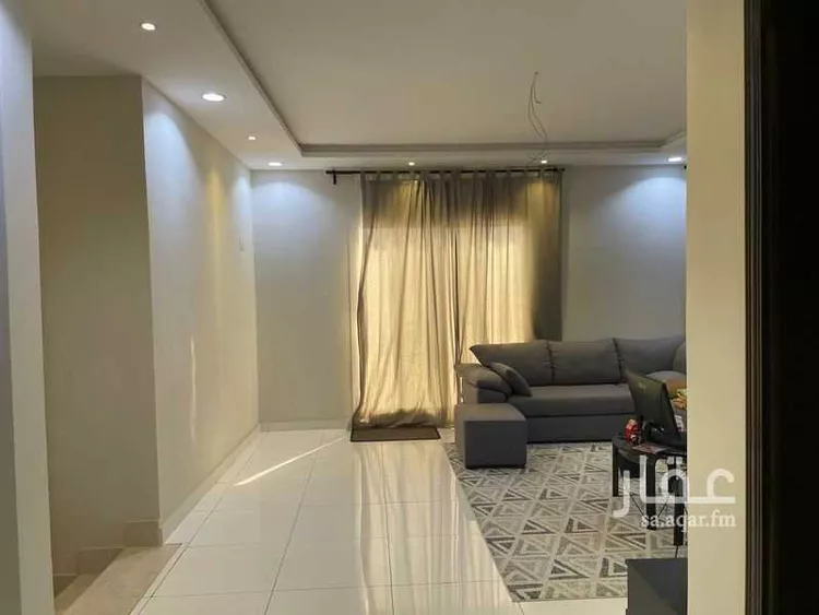 فيلا للبيع في شارع عبدالعزيز ال معمر, حي الياقوت, مدينة جدة, منطقة مكة المكرمة 1 صورة