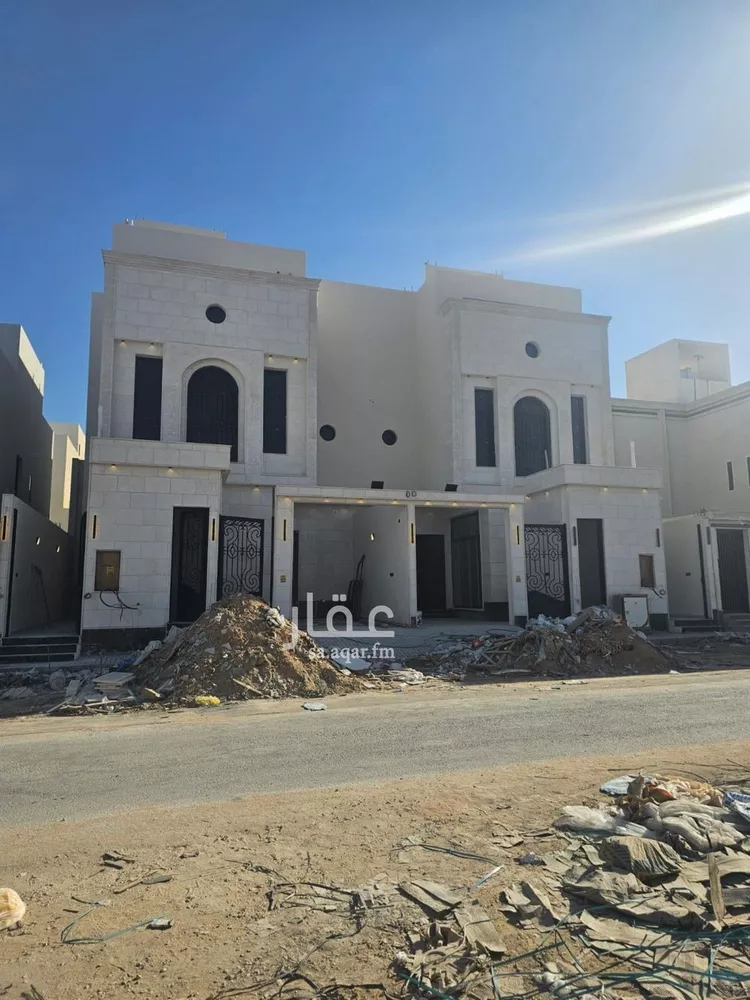 فيلا للبيع في شارع عقرباء 138, حي عقرباء, مدينة الجبيلة, منطقة الرياض صورة 2