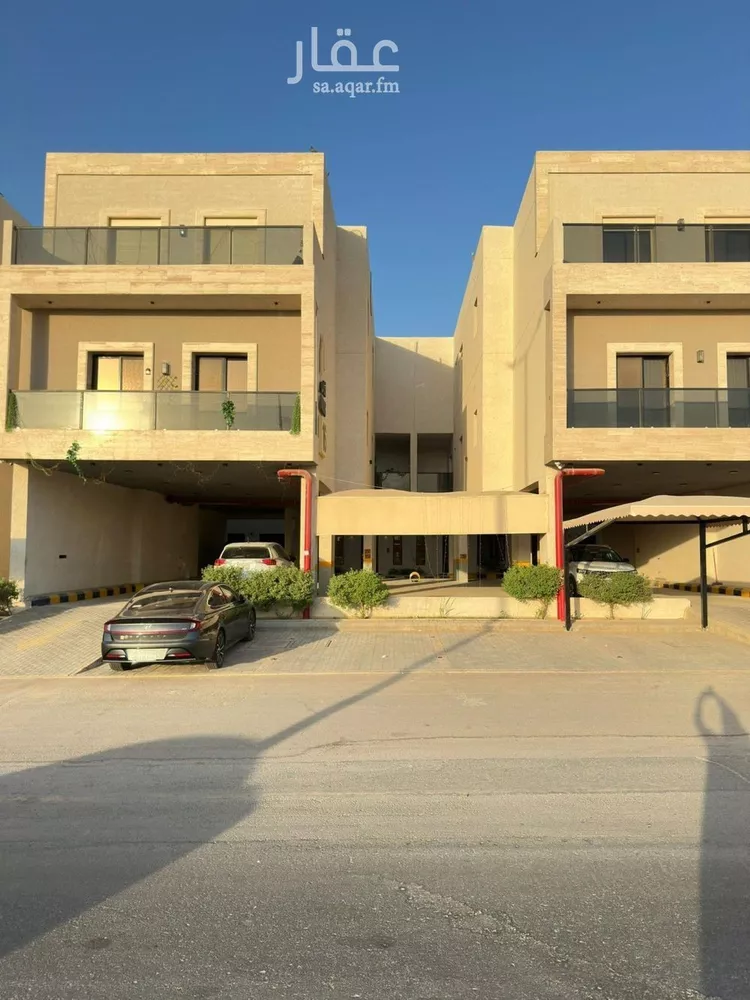 فيلا للإيجار في شارع ابن معصوم المدني, حي الرمال, مدينة الرياض, منطقة الرياض