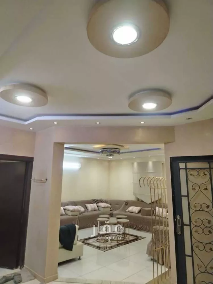 فيلا للإيجار في شارع درويش ابن حسن عجيمي, حي الربوة, مدينة بريدة, منطقة القصيم