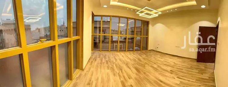 عمارة للبيع في شارع شجاع الكراني, حي النقع الشرقي, مدينة بريدة, منطقة القصيم صورة 2