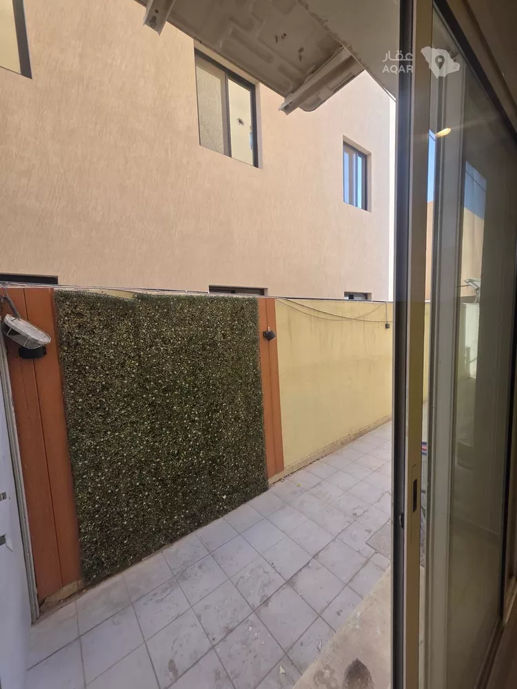 Apartment for Rent in Riyadh Al Ezdihar 7