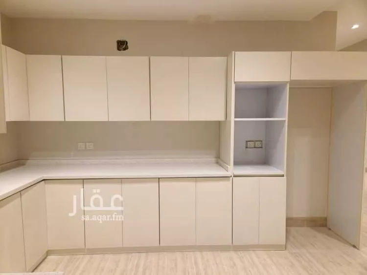 شقة للبيع في حي الحمراء, مدينة الخبر, المنطقة الشرقية 6