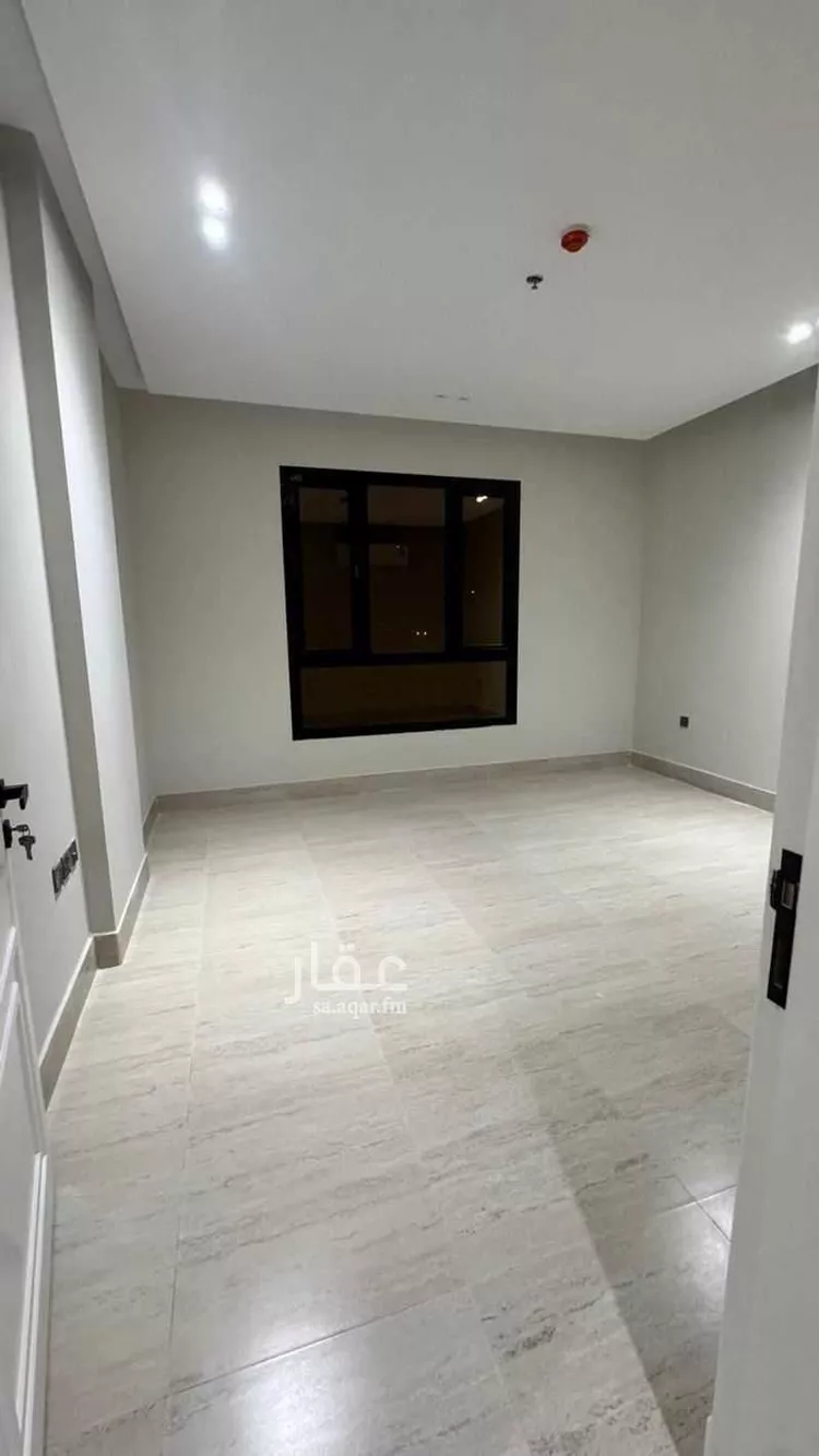 شقة للإيجار في حي الحمراء, مدينة الخبر, المنطقة الشرقية 7