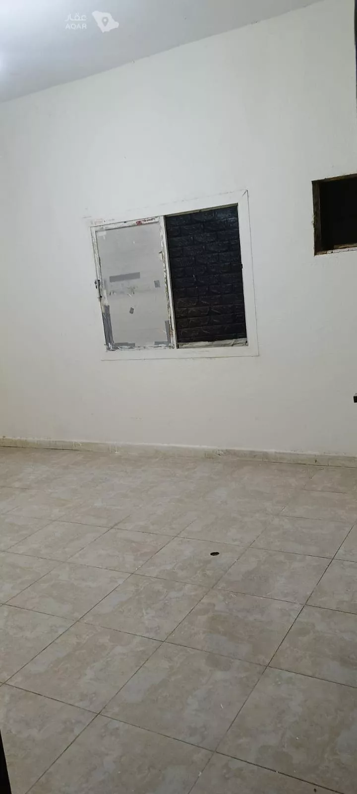 Building for Rent in Medina Shuran 2